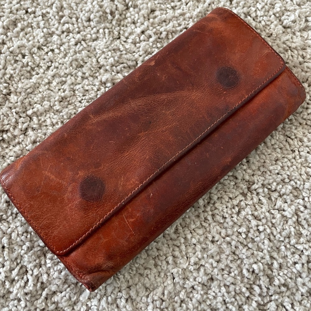 Hobo leather cognac wallet